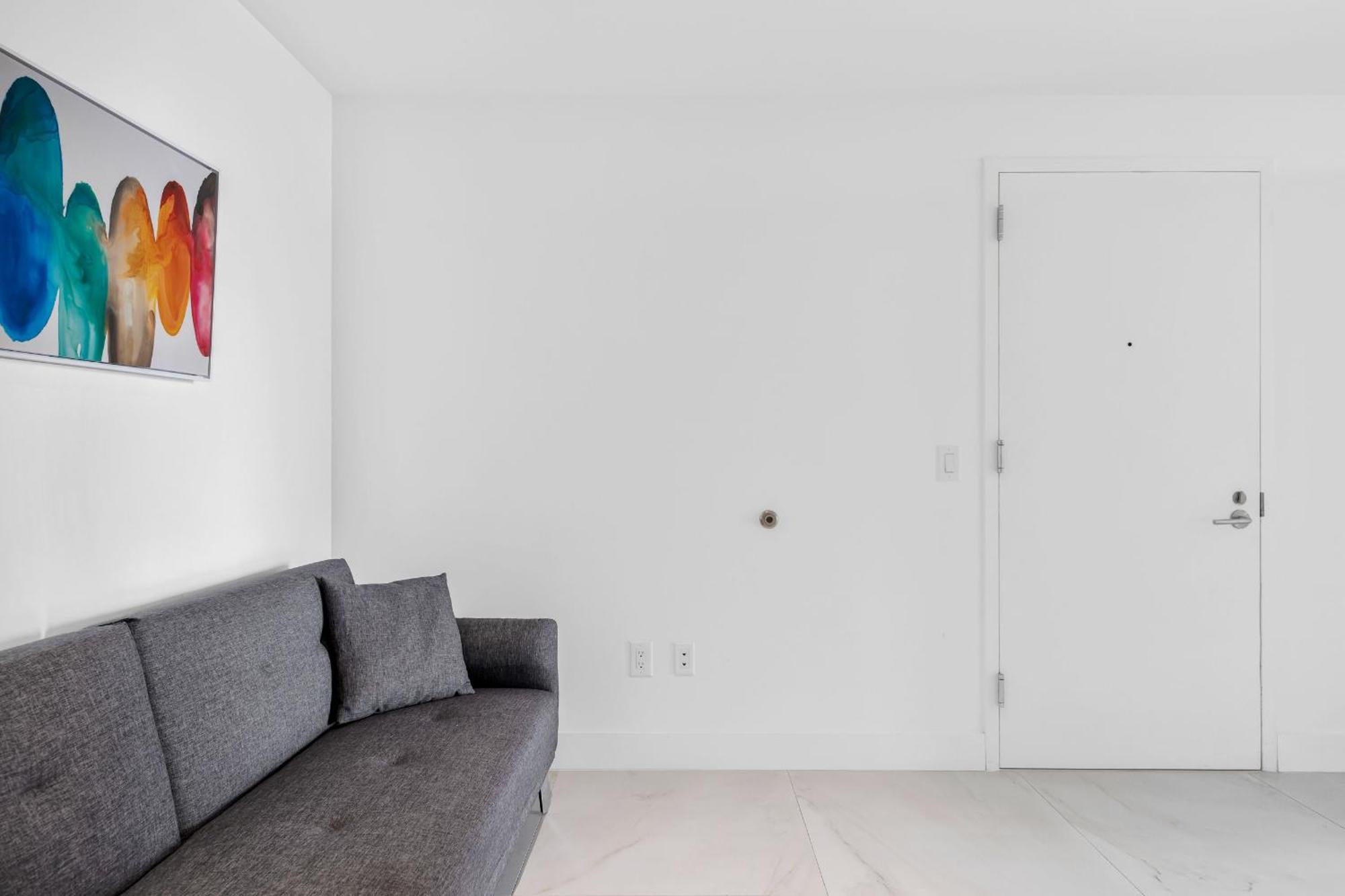 Exclusive One-bedroom High-rise In Miami