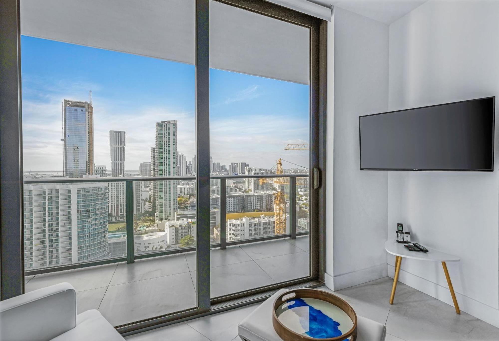 Exclusive One-bedroom High-rise In Miami